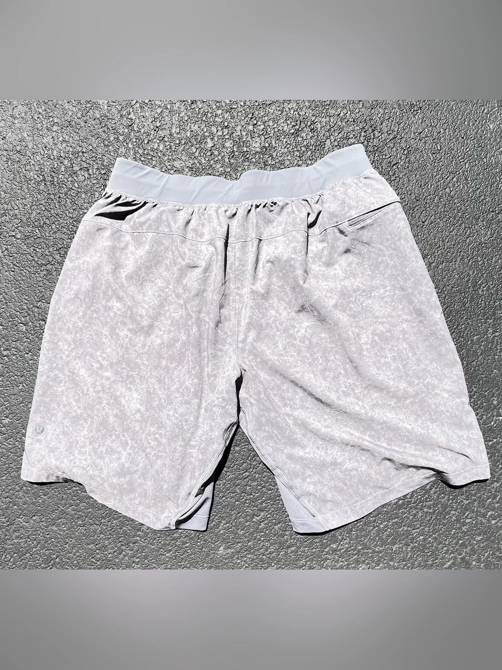 Lululemon T.H.E. Short 9